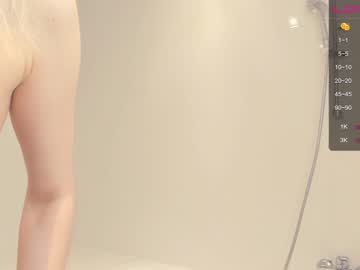 girl
        blondyboom cam image #1522113
