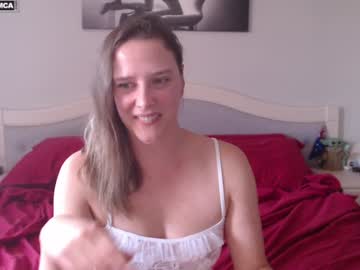 girl
        bluexstacey cam image #5552524