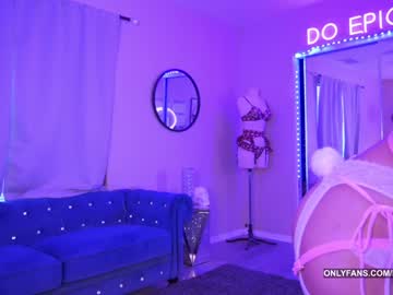 girl
        priscillawtff cam image #1292051
