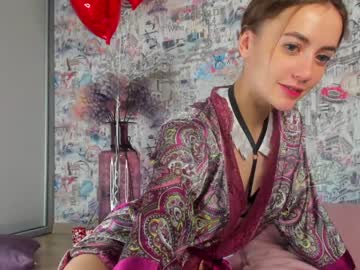 girl
        angelina_new cam image #883123