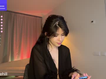girl
        anniehillofficial_ cam image #2455567