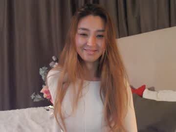 girl
        sharasuo cam image #1102709