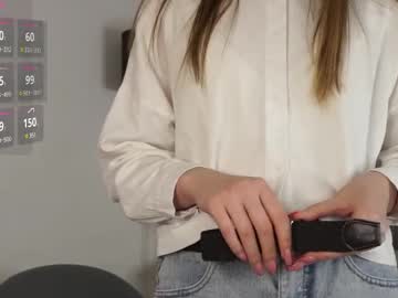 girl
        nico_collard cam image #6230028