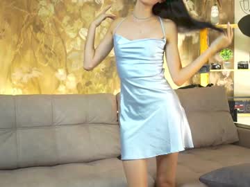 girl
        fancyash cam image #4900215
