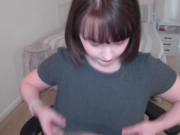 girl
        cherryvonfairy cam image #3529897