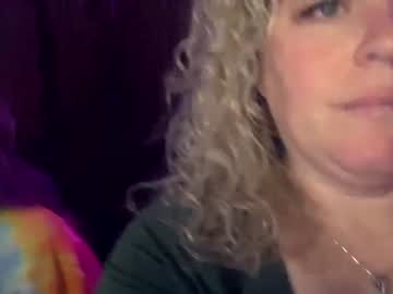 girl
        boyzenberrykush cam image #819830
