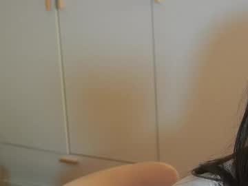 girl
        seulbi cam image #6293893
