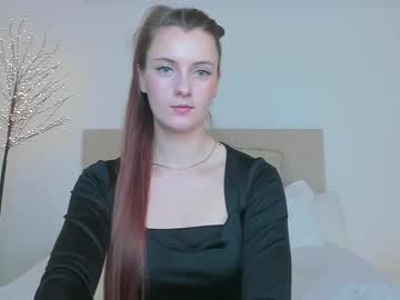 girl
        blush_flower cam image #5921453