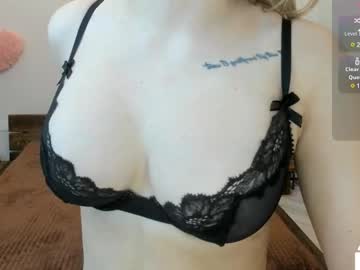girl
        keilybrul cam image #6261669
