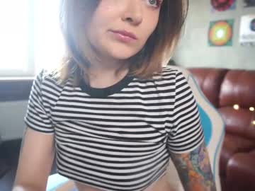 girl
        awondrr cam image #6919642