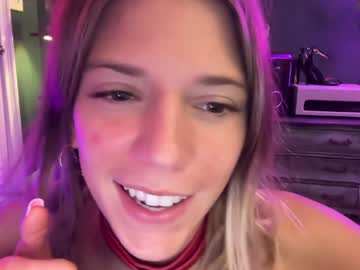 girl
        oliviahansleyy cam image #5625035