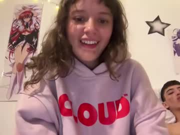 couple Nude Cam Girls Playing Games with pikawiii