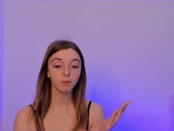 girl
        elizabeth__gray cam image #375133