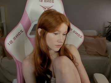 girl
        leahsthetics cam image #5402990