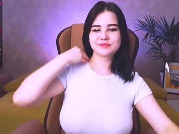 girl
        mili_mi cam image #223018