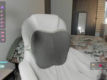 girl
        victoriaw_ cam image #5945457