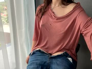 girl
        nyconik cam image #6711165