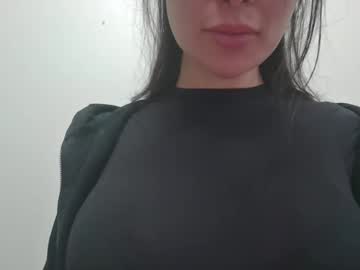 girl Nude Cam Girls Playing Games with milaaa708