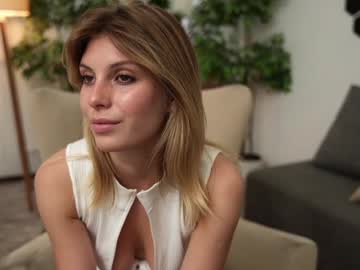 girl Nude Cam Girls Playing Games with elegant_vibes