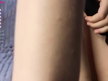 girl
        llesslie cam image #3385183