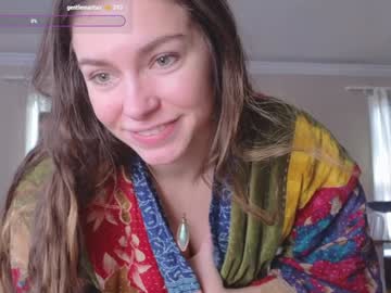 girl
        chroniclove cam image #5835964