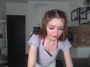 girl
        soft_lavender cam image #2774674