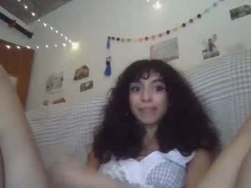 girl
        colettestarling777 cam image #358835