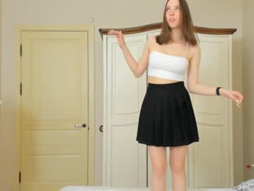 girl
        gracekrueger cam image #2738704