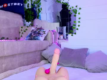 girl
        misss_viki cam image #5525637