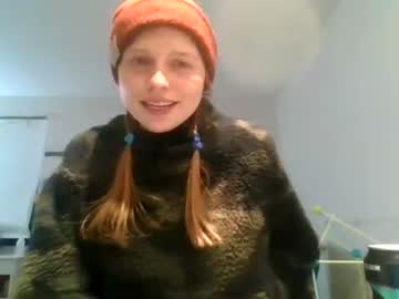 girl
        nutttrition cam image #999932