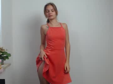 girl
        vivien_slender cam image #4454446