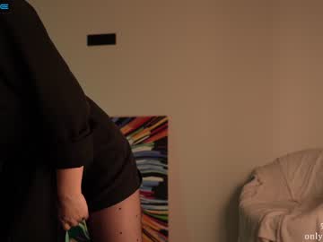 girl
        ms_seductive cam image #592541
