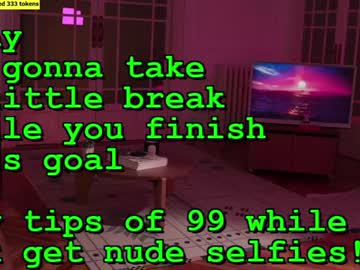 girl
        mila_ cam image #4511097