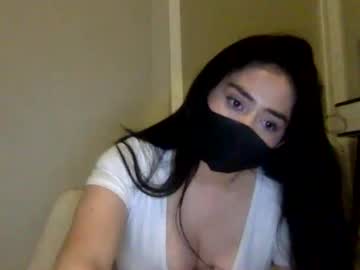 girl
        _natycutei19 cam image #6749861