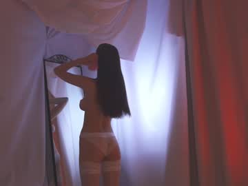 girl
        sunny_maria cam image #2663675