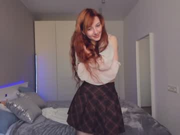 girl
        jennifer_ewans cam image #1401612