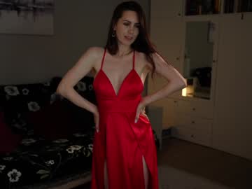 girl
        _blackbee_ cam image #7019934