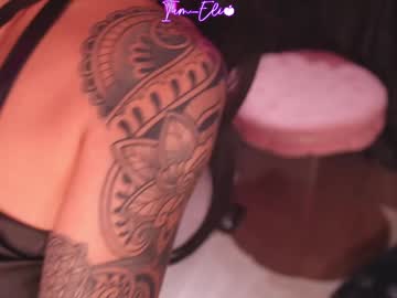 girl
        iam_eli cam image #5730043