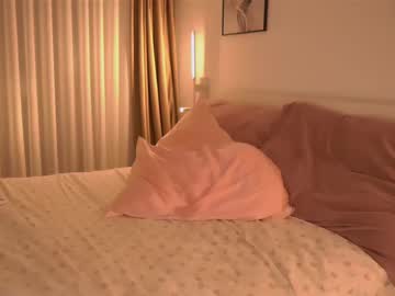 girl
        miss_maya cam image #7015674