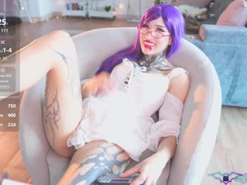 girl
        goth_dolll cam image #6699488