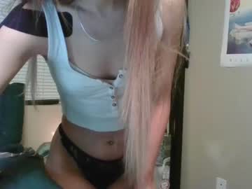 girl
        promiseme21 cam image #2456920