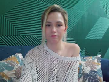 girl
        karinalin18 cam image #3313479