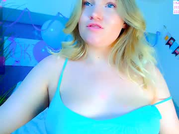 girl
        yummy_pie_ cam image #5114891