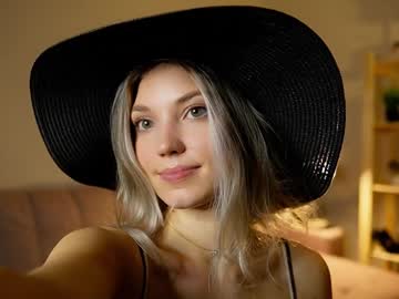 girl
        darlineash cam image #5957780