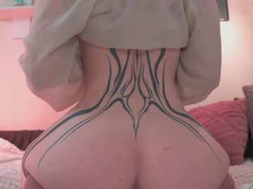 girl
        iara_mi cam image #5613030