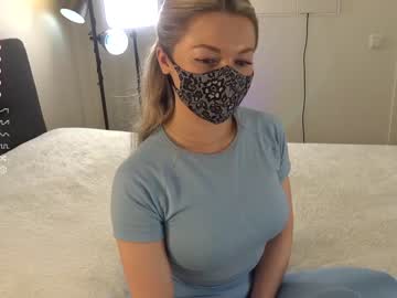 girl
        nawtyinnocentnxtdr cam image #2387589