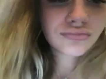 girl
        daisyparkerxo cam image #2988154