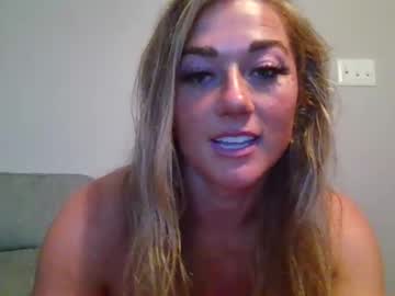 girl
        stellabambi001 cam image #4295546