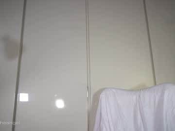 girl
        beatrix_rich cam image #5772349