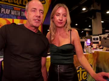 couple
        blondefoxsilverfox cam image #1369258